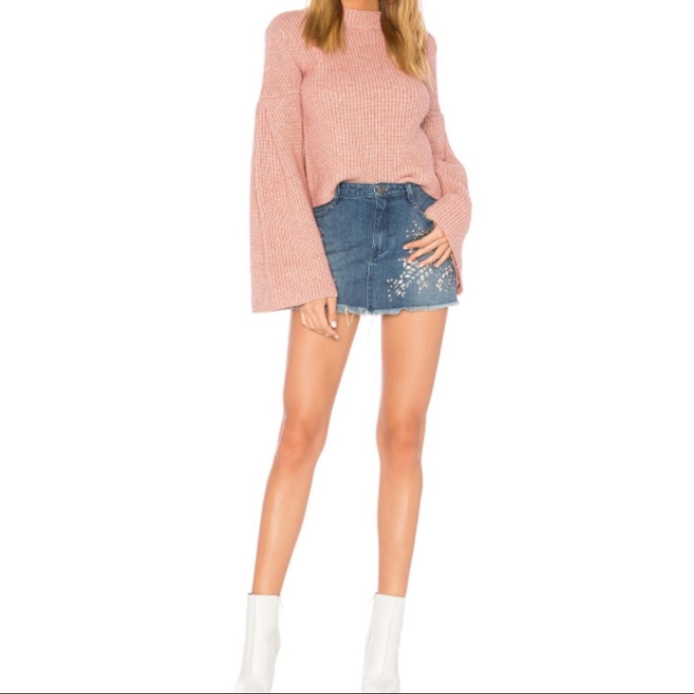 ๐Host Pick๐ Endless Rose Heathered Pink Bell Sleeve Pink Cropped Sweater - Picture 3 of 8